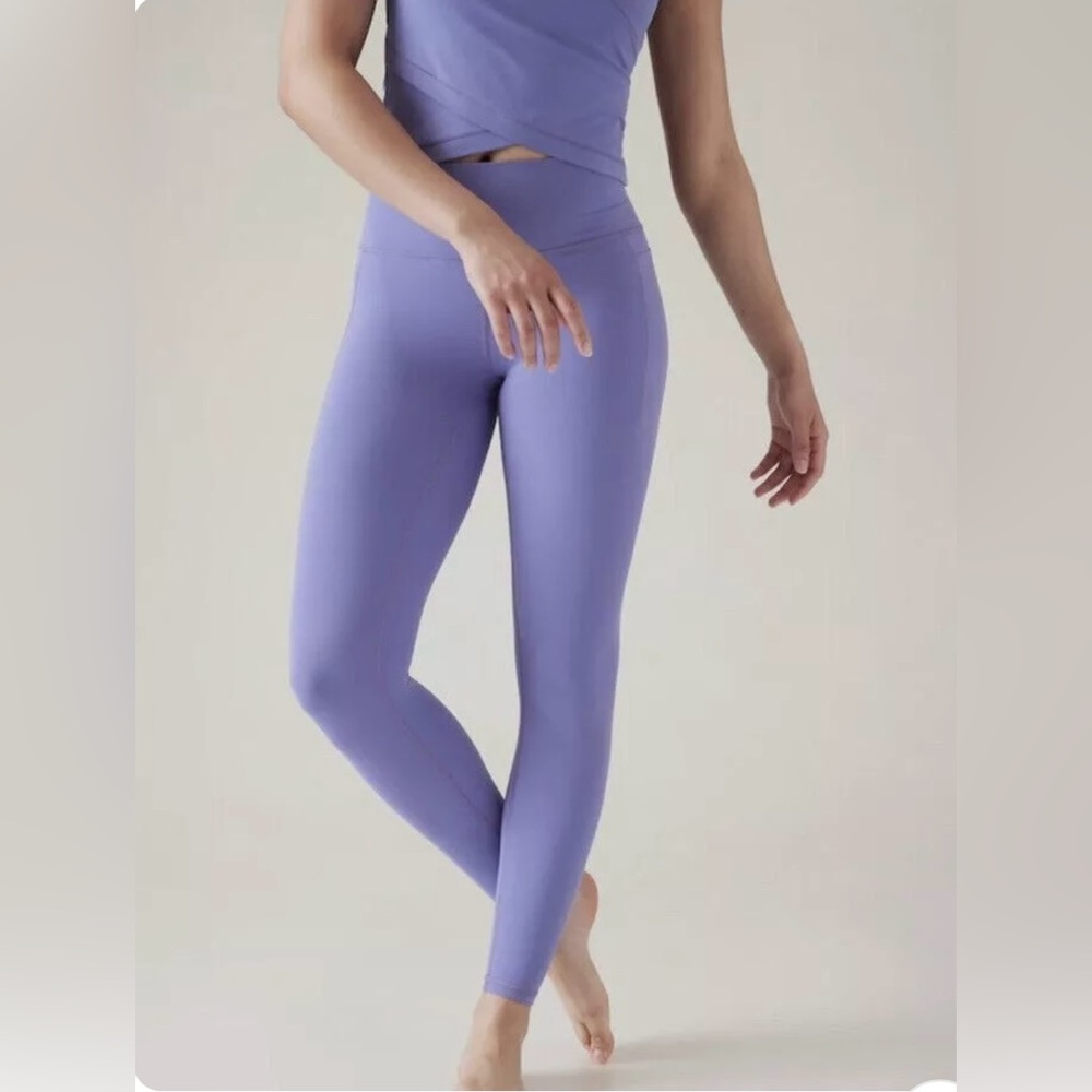 Athleta Transcend Stash Tight Legging Purple XXS